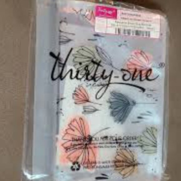 Reusable Snack Bag - Medium - Line Drawn Flowers - Picture 1 of 1